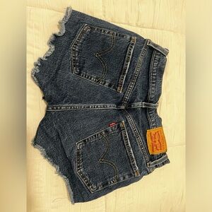 Women’s levi’s 501 shorts